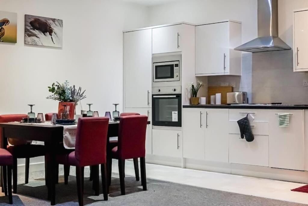 Photo of Kitchen in London Borough of Hounslow