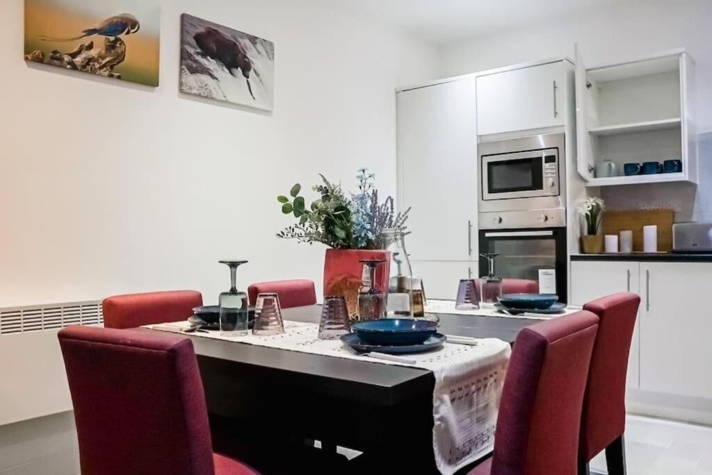 Photo of Others in London Borough of Hounslow