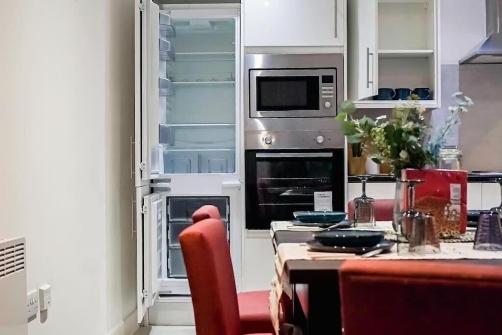 Photo of Others in London Borough of Hounslow