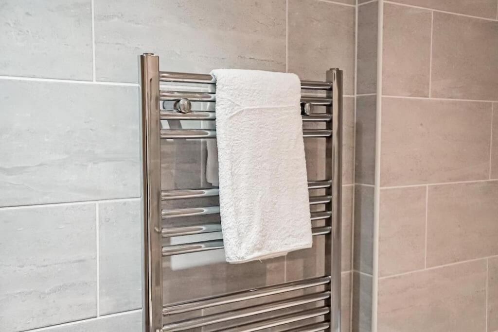 Photo of Bathroom in London Borough of Hounslow