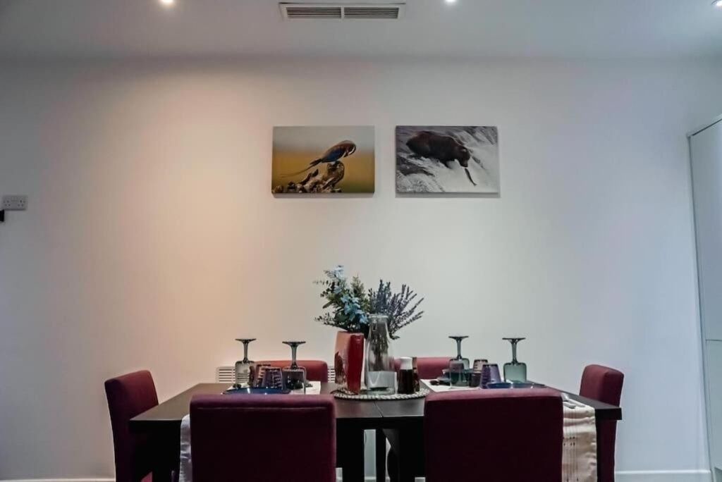 Photo of Others in London Borough of Hounslow