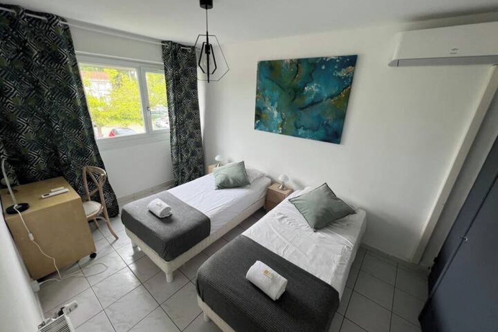 Photo of Bedroom in Alco