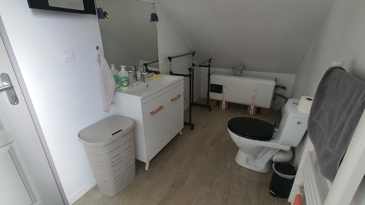 Photo of Bathroom in Ep 21 - Saint-Paul