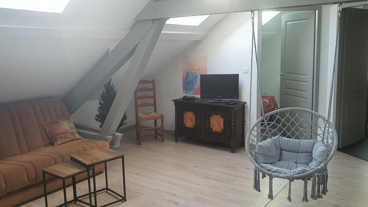 Photo of Livingroom in Ep 21 - Saint-Paul