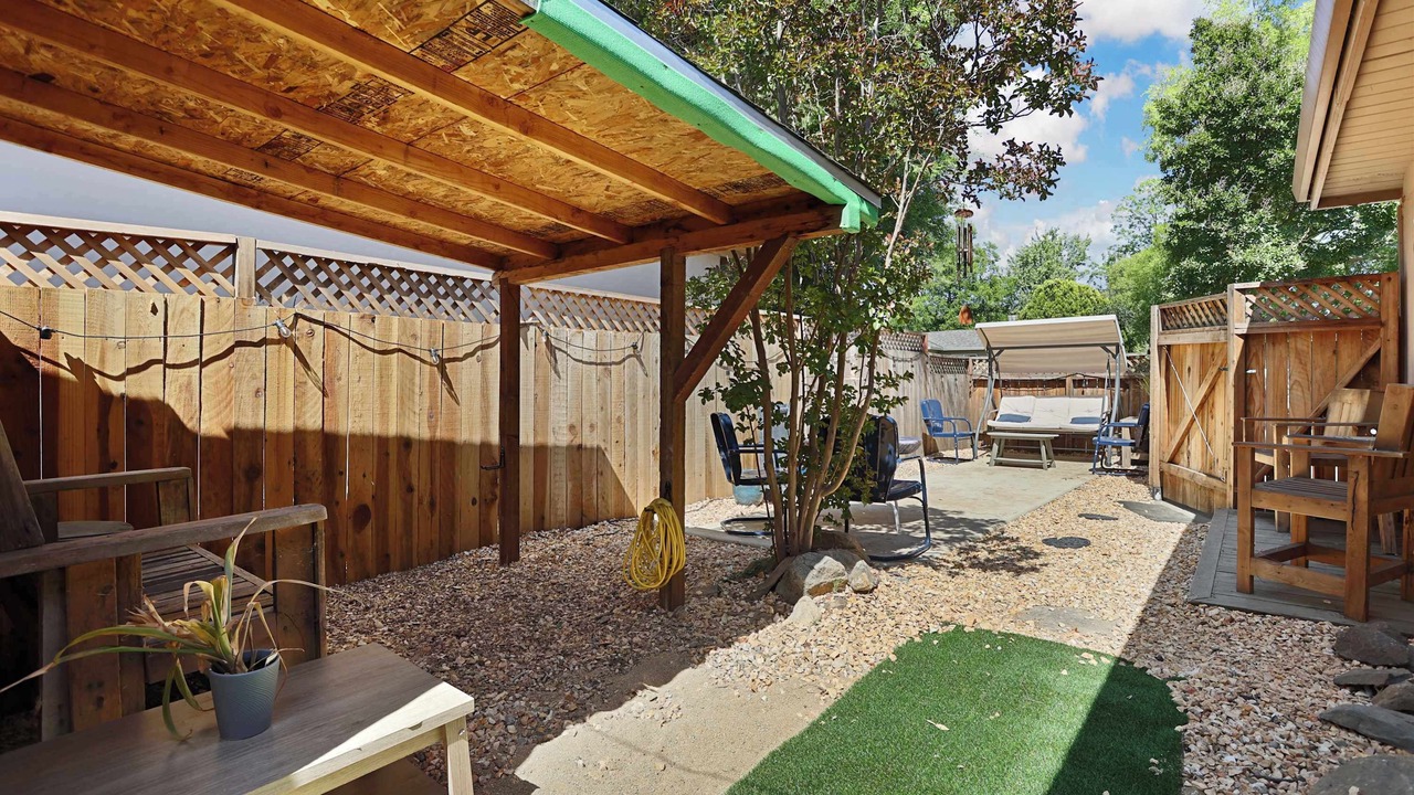 Photo of Patio Balcony in Southeastern Sacramento