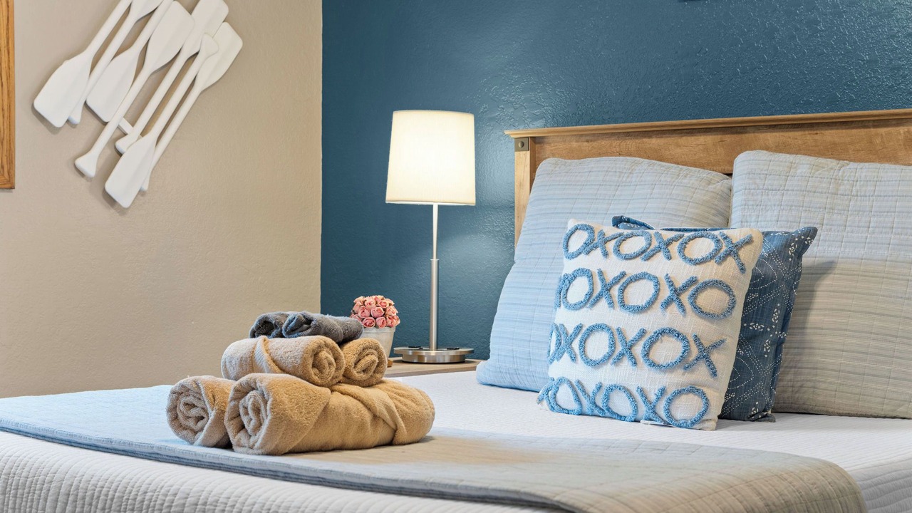 Photo of Bedroom in Branson West