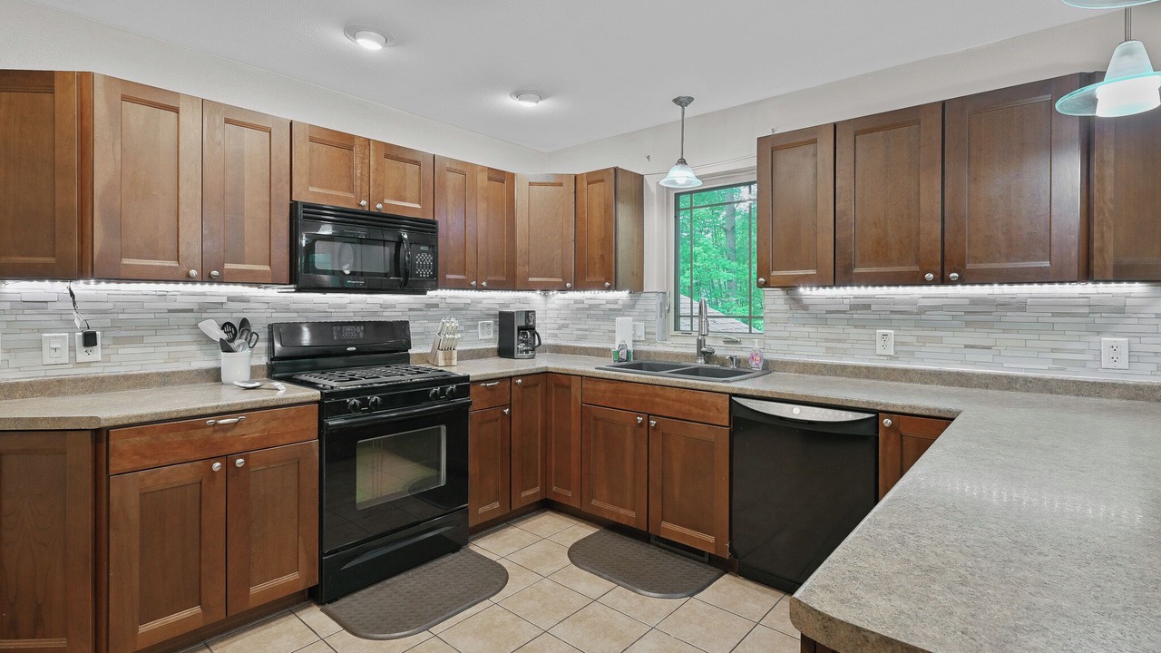 Photo of Kitchen in Mosinee