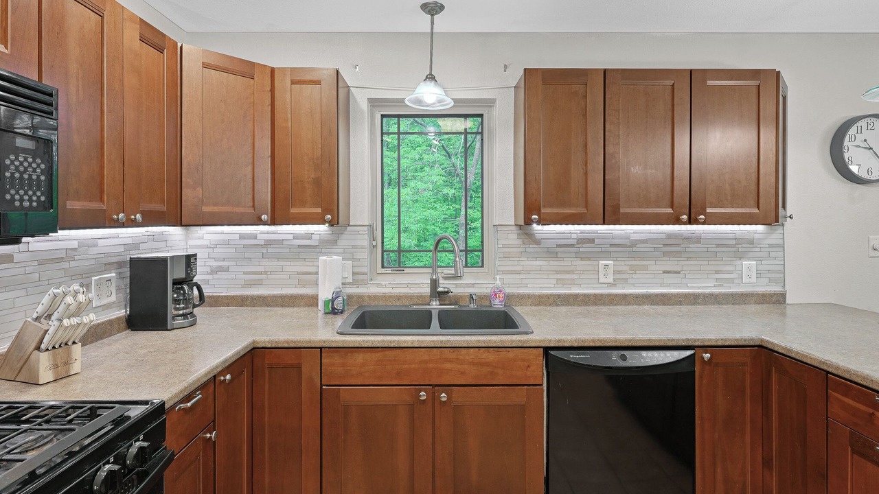 Photo of Kitchen in Mosinee