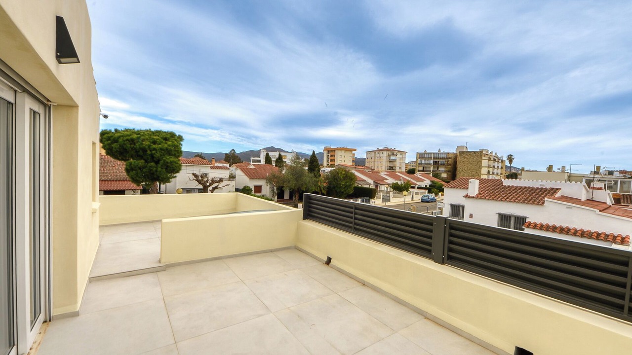 Photo of Patio Balcony in Santa Margarida
