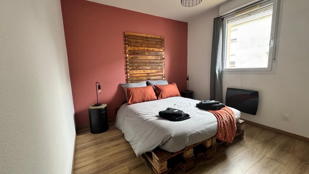 Photo of Bedroom in Foix