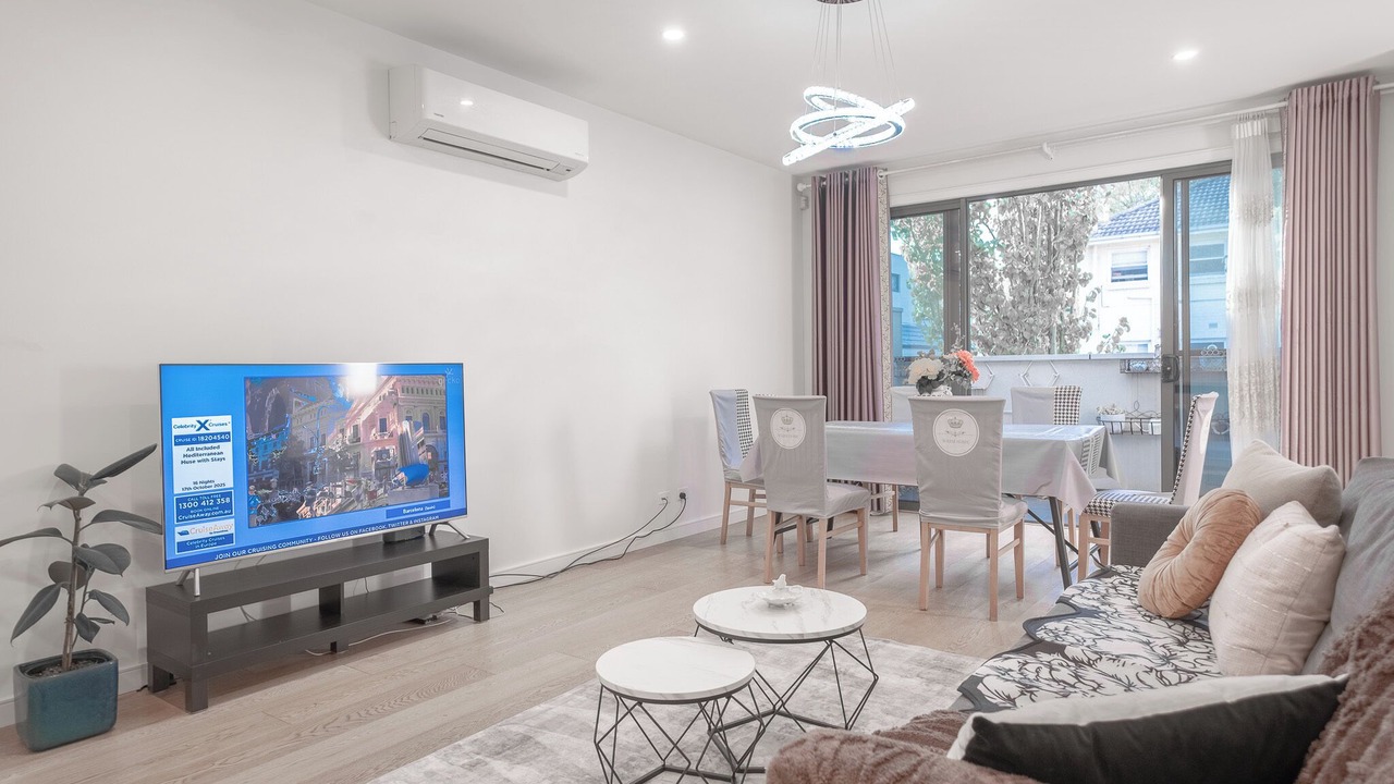 Photo of Livingroom in Hawthorn