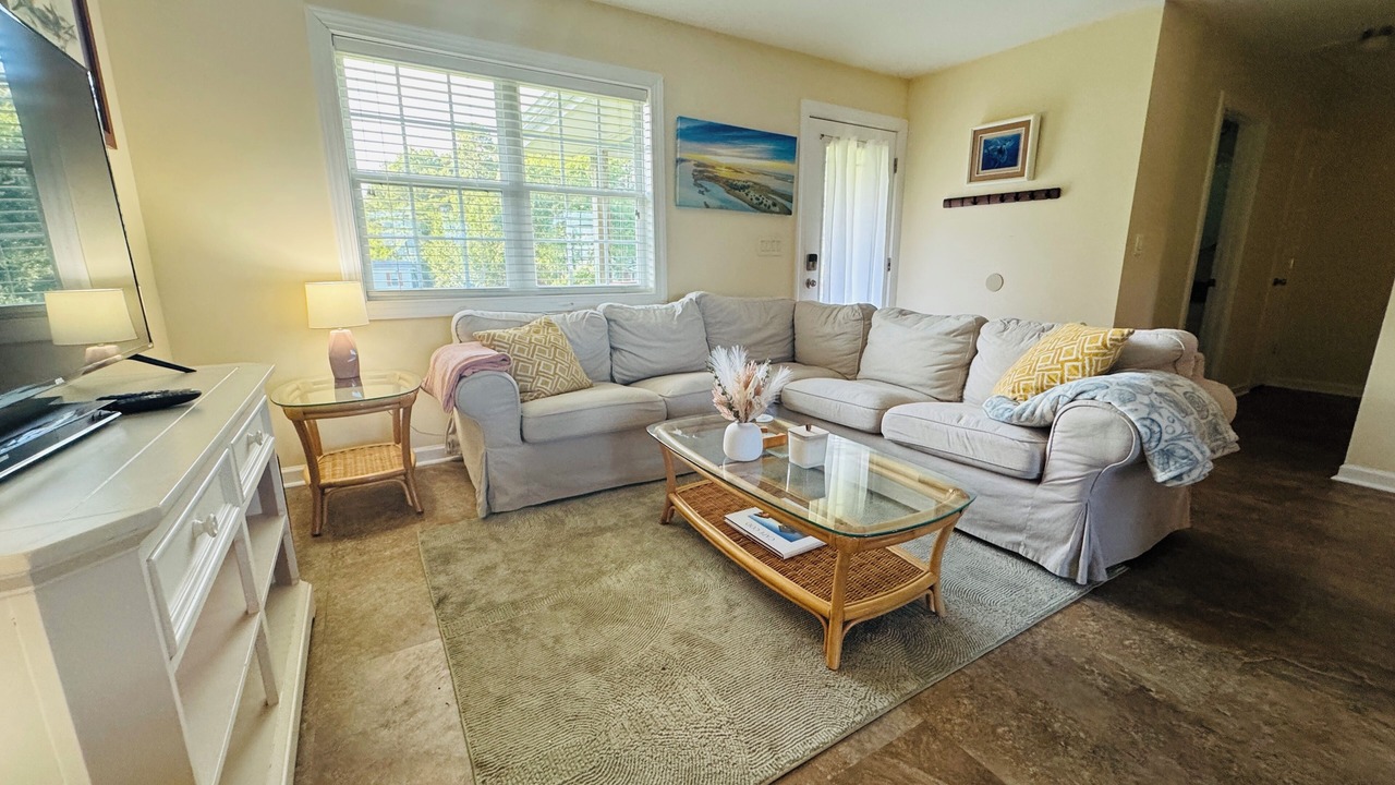 Photo of Livingroom in Morehead City