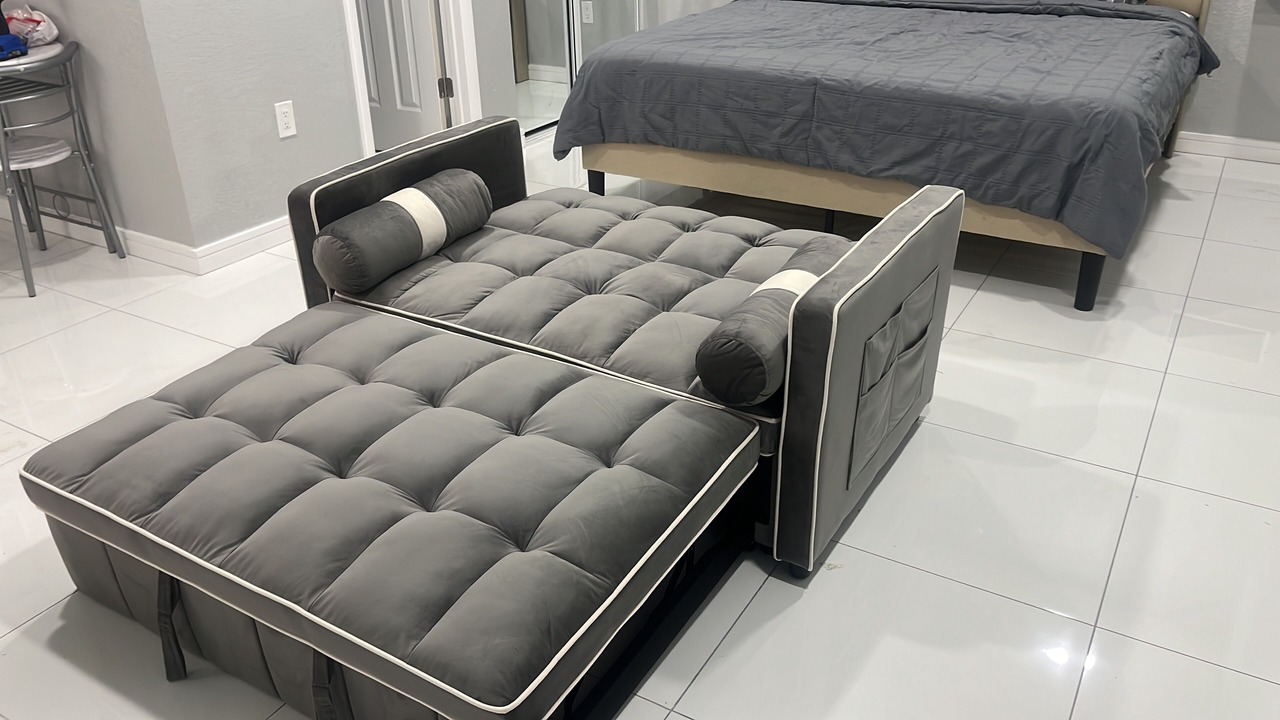 Photo of Bedroom in Seffner Community Alliance