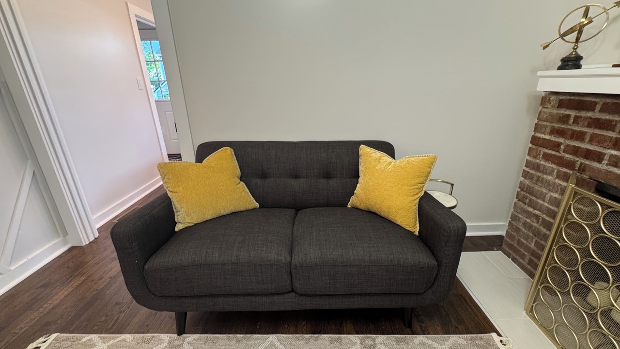 Photo of Livingroom in Lee's Summit