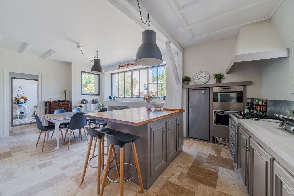 Photo of Kitchen in Saint-Martin-le-Beau