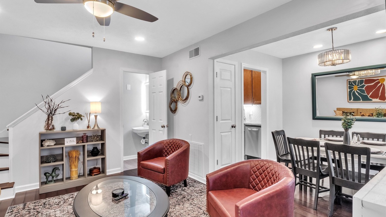 Photo of Livingroom in Starkville