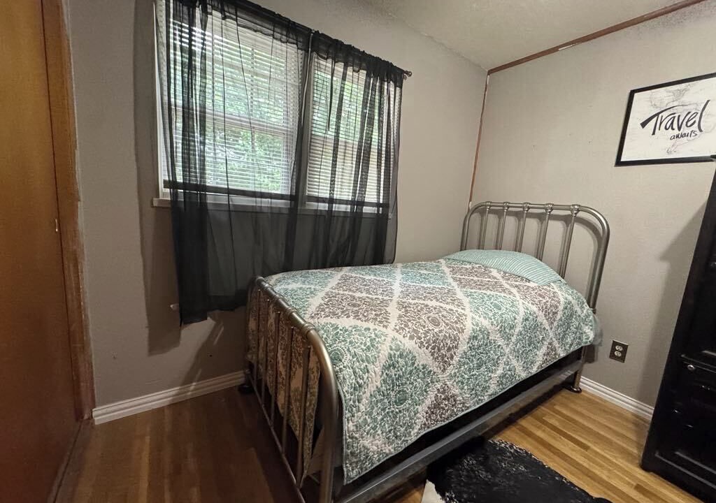 Photo of Bedroom in Stinnett
