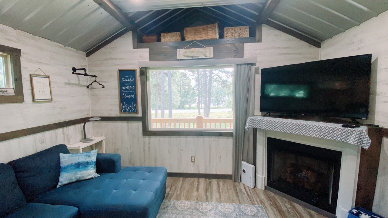 Photo of Livingroom in Scottsboro