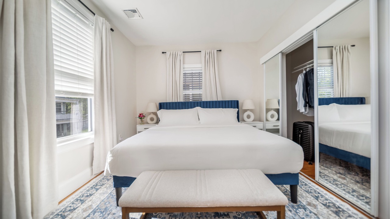 Photo of Bedroom in Upham's Corner