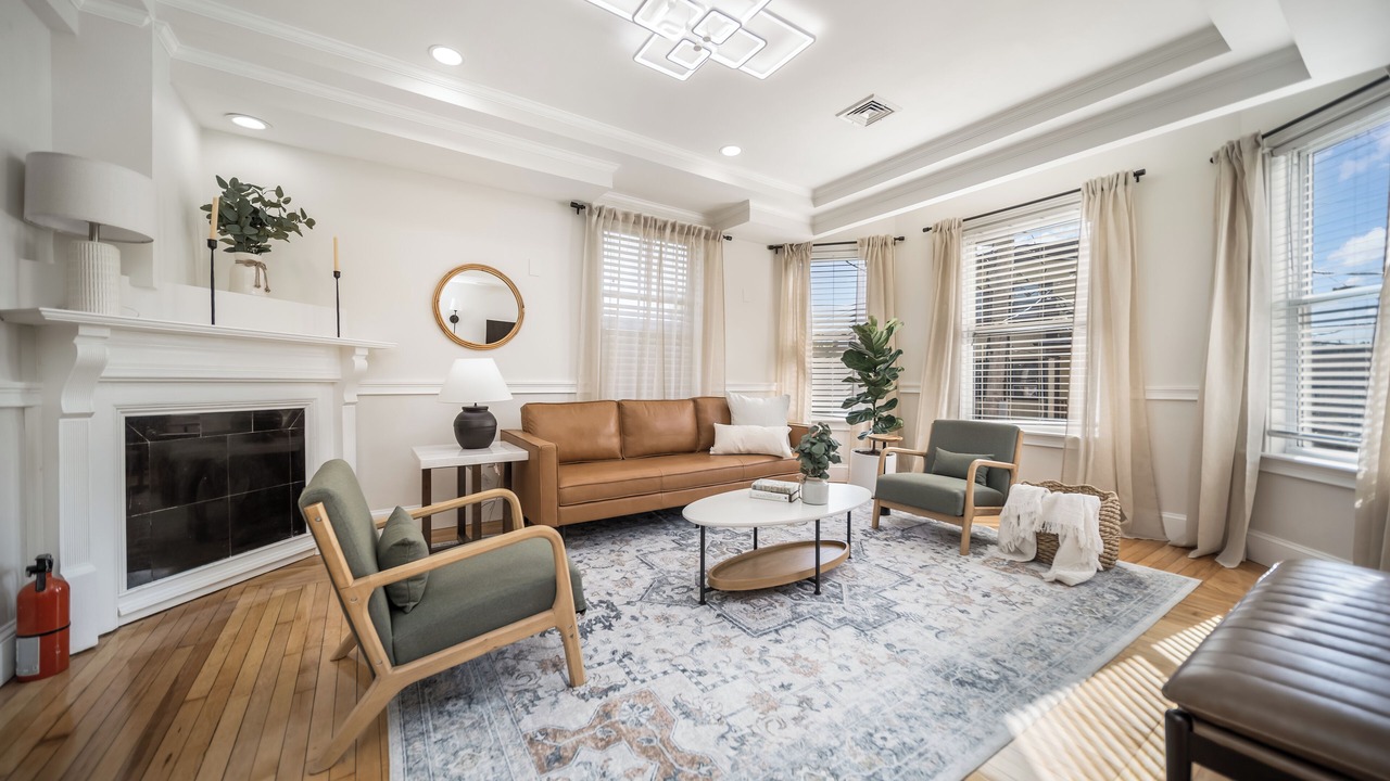 Photo of Livingroom in Upham's Corner