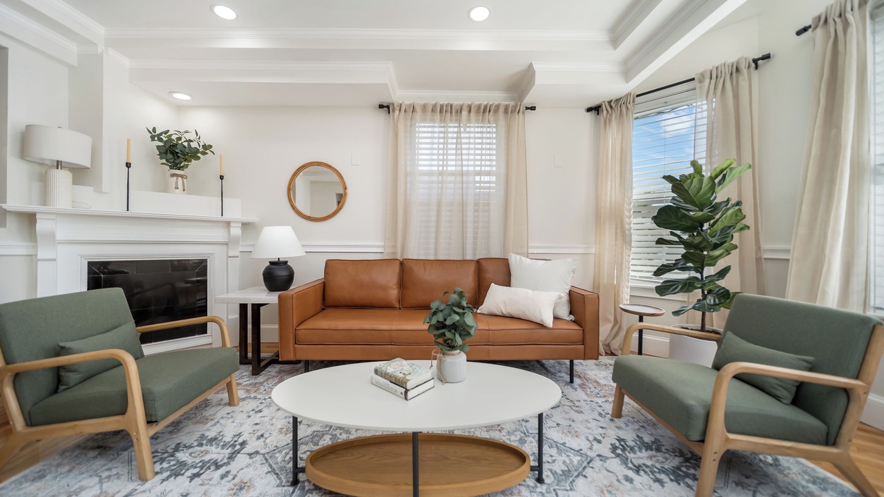 Photo of Livingroom in Upham's Corner