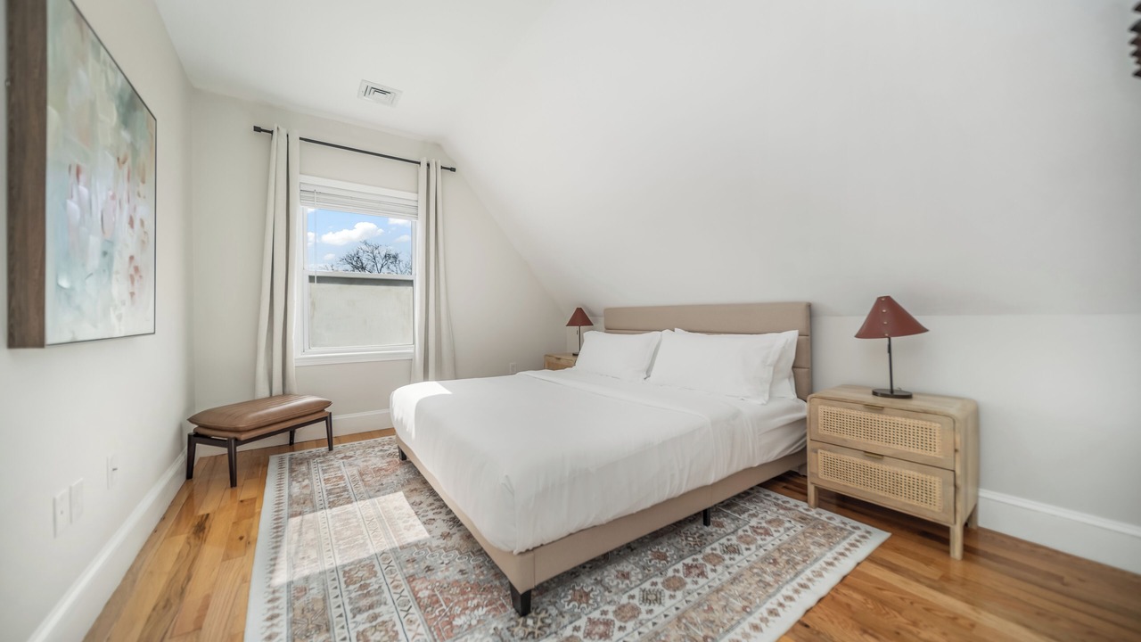 Photo of Bedroom in Upham's Corner