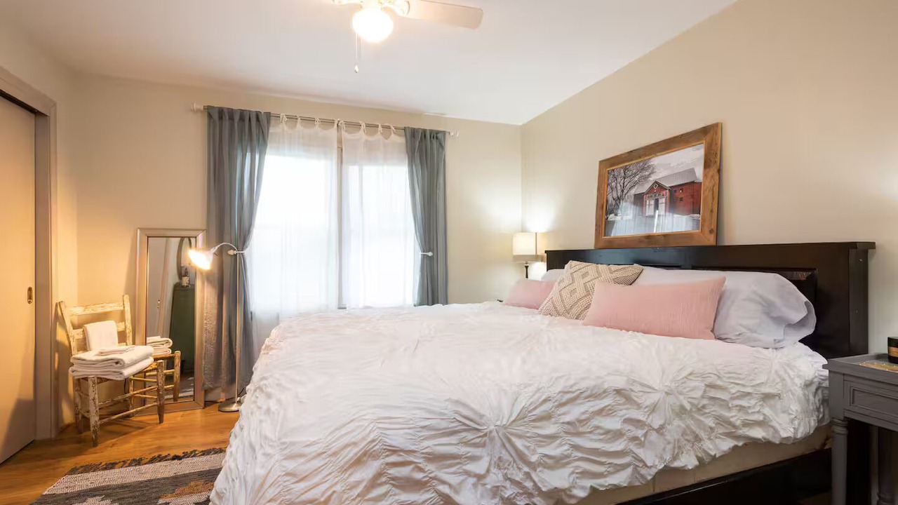 Photo of Bedroom in Coxsackie