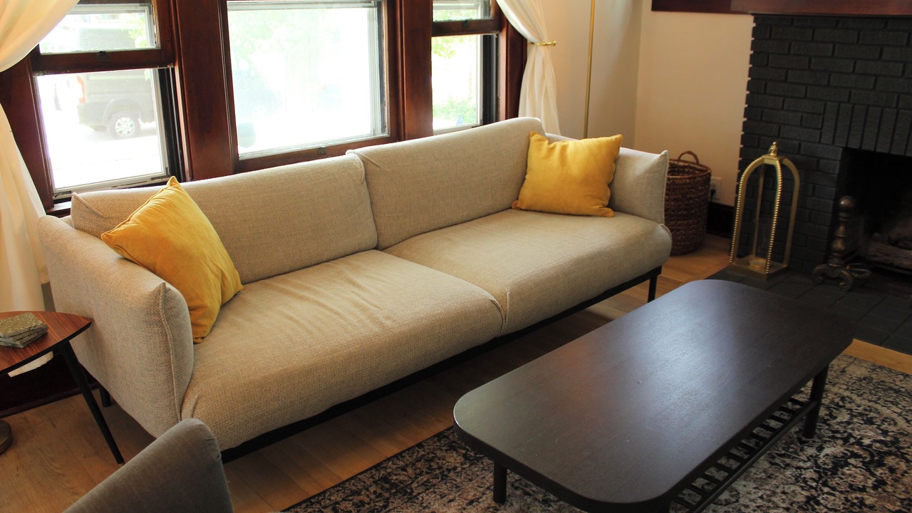 Photo of Livingroom in Hamilton