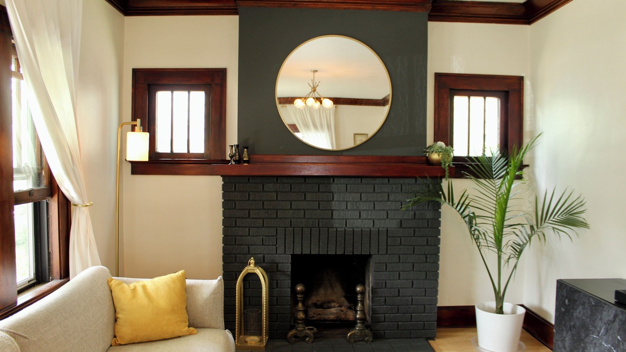 Photo of Livingroom in Hamilton