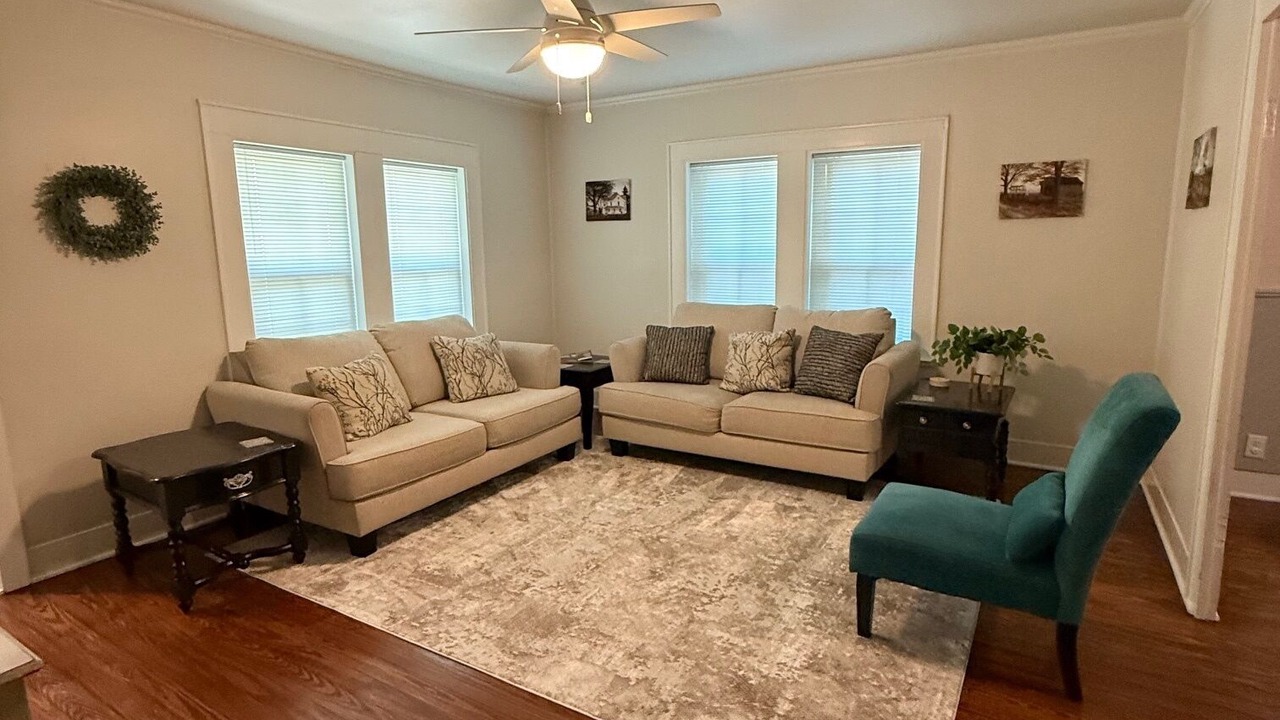 Photo of Livingroom in Gatesville