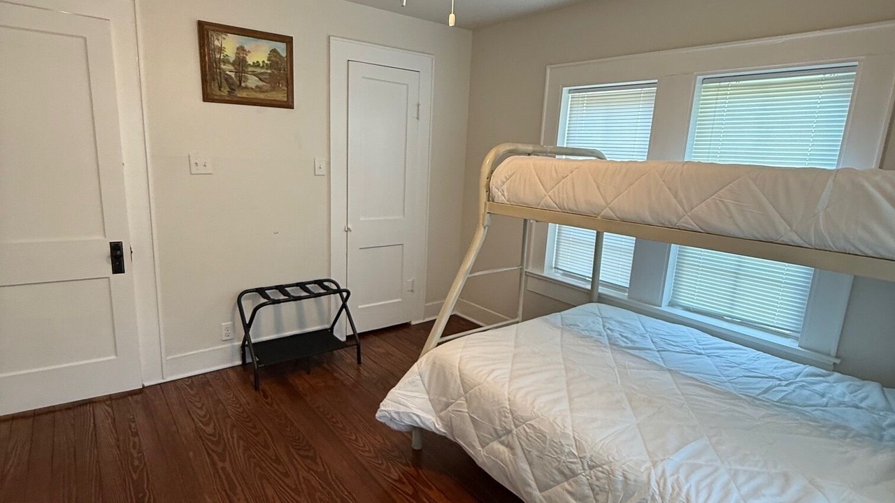 Photo of Bedroom in Gatesville