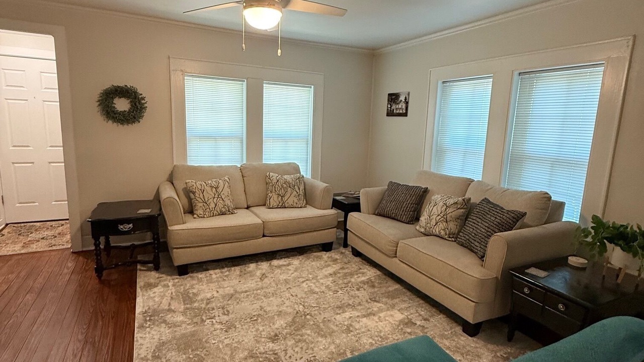 Photo of Livingroom in Gatesville