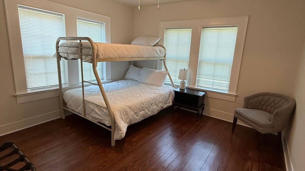 Photo of Bedroom in Gatesville
