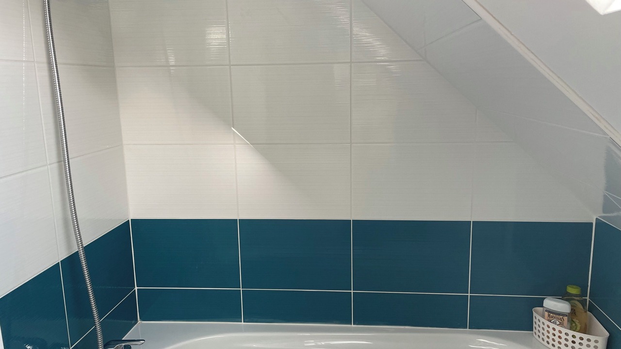 Photo of Bathroom in Genneville