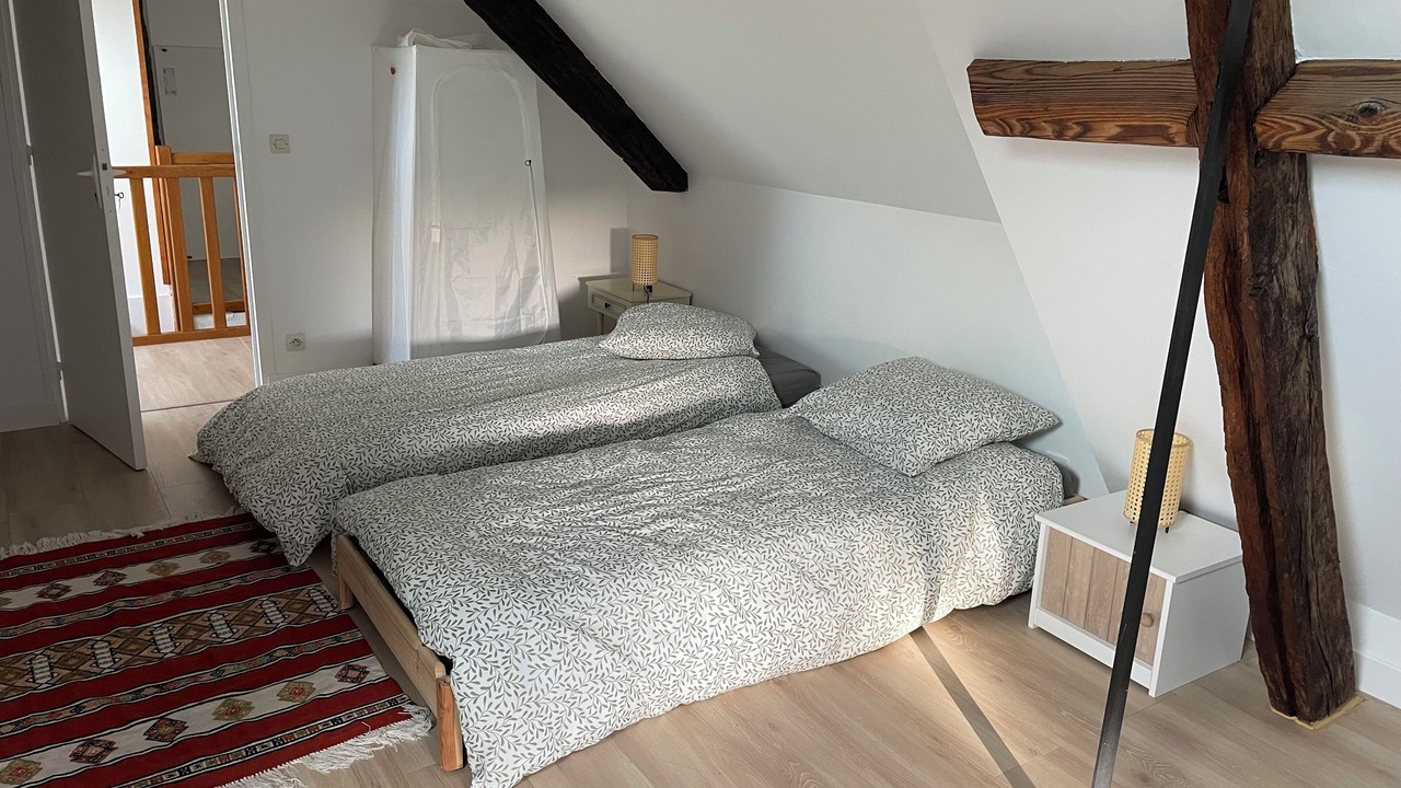 Photo of Bedroom in Genneville