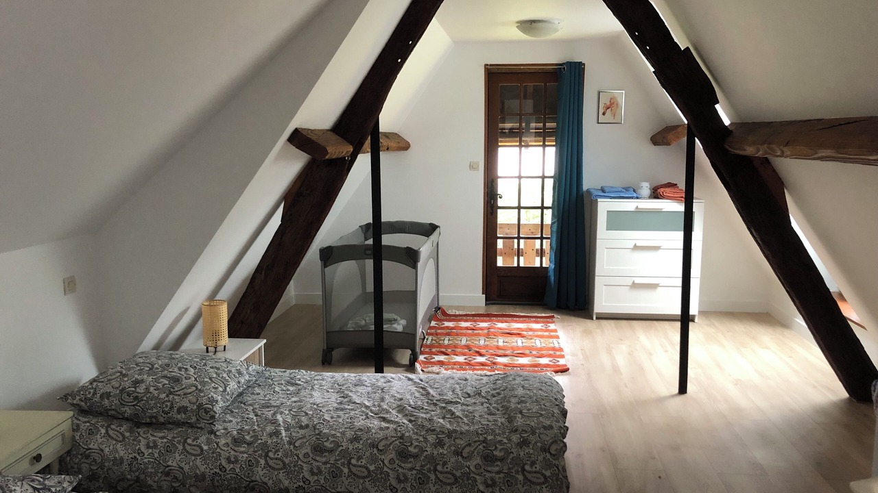 Photo of Bedroom in Genneville