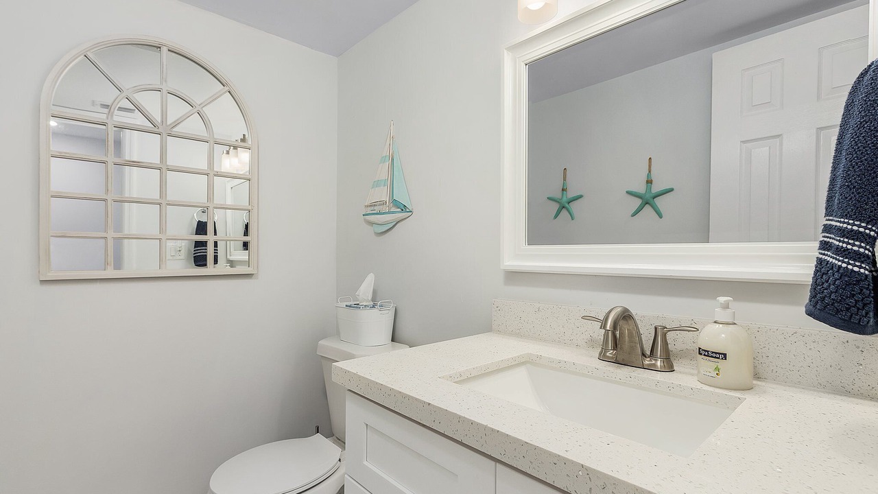 Photo of Bedroom in Caloosahatchee