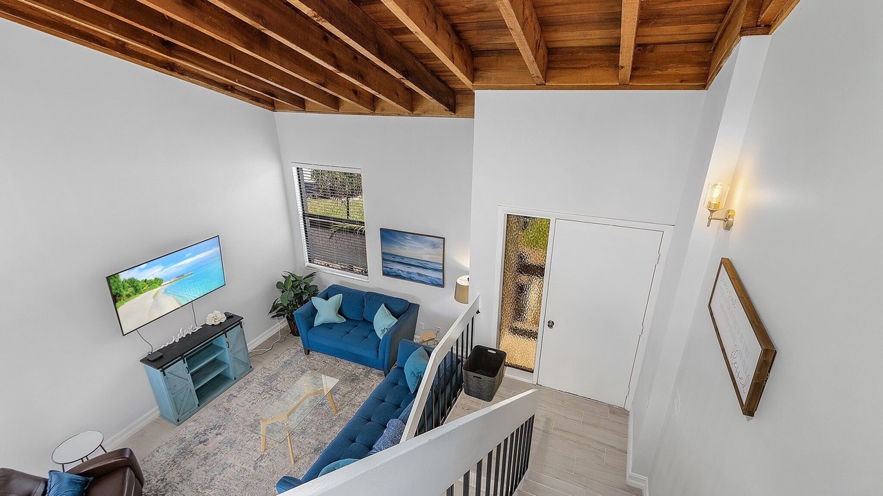 Photo of Livingroom in Caloosahatchee