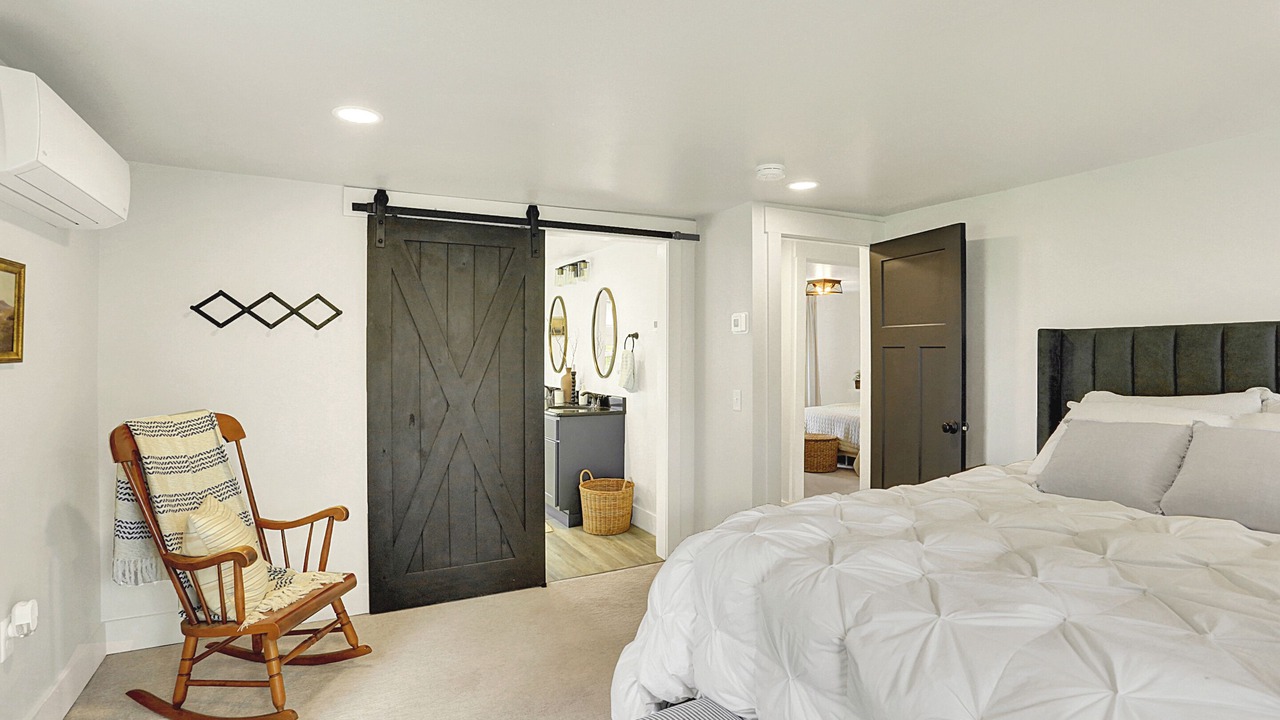 Photo of Bedroom in Cocolamus