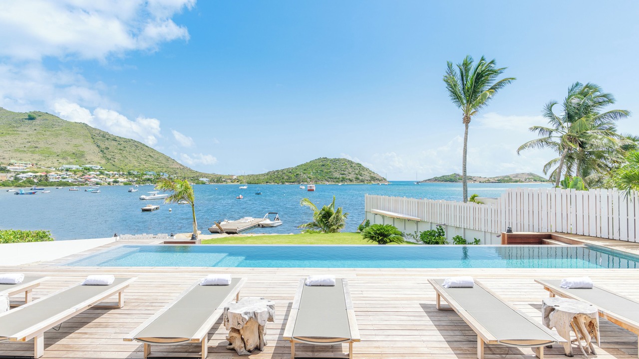 Photo of Outdoor in Cul de Sac