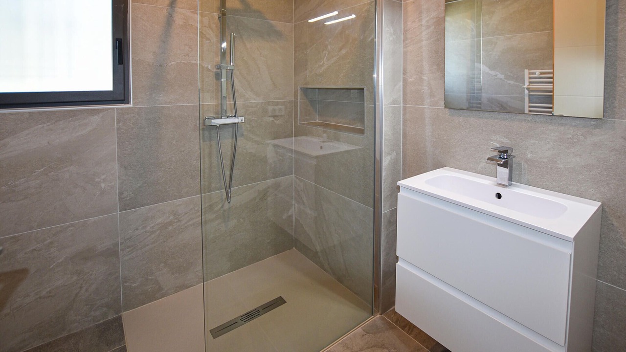 Photo of Bathroom in Sablet