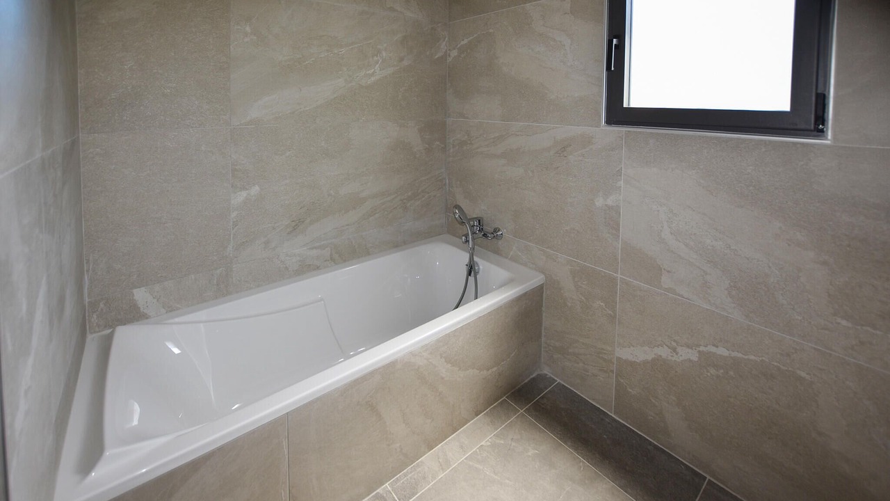 Photo of Bathroom in Sablet