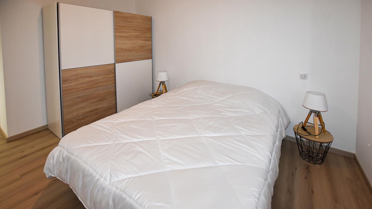 Photo of Others in Sablet