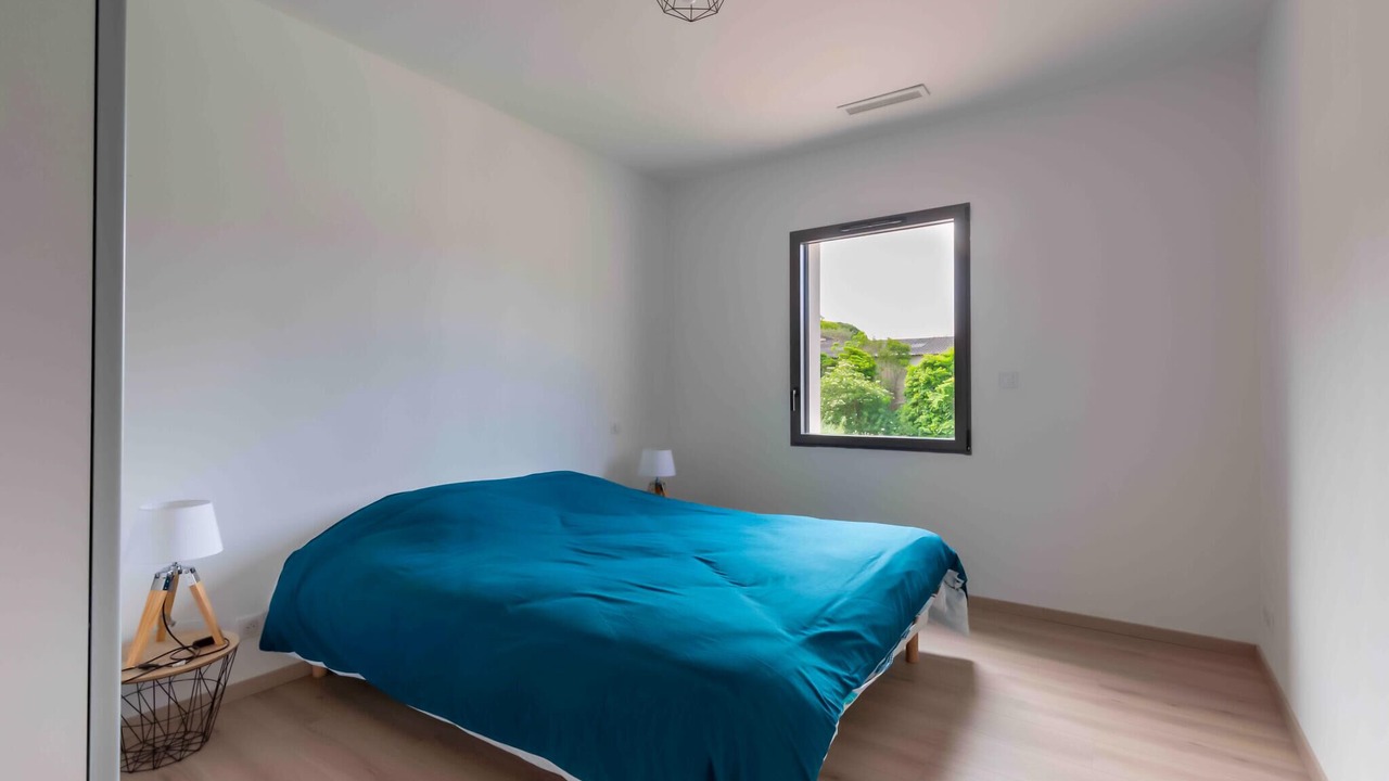 Photo of Others in Sablet