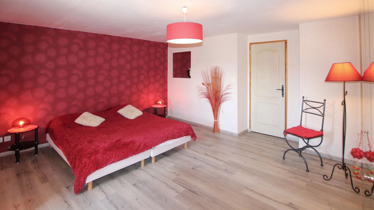 Photo of Others in Pont-de-Labeaume