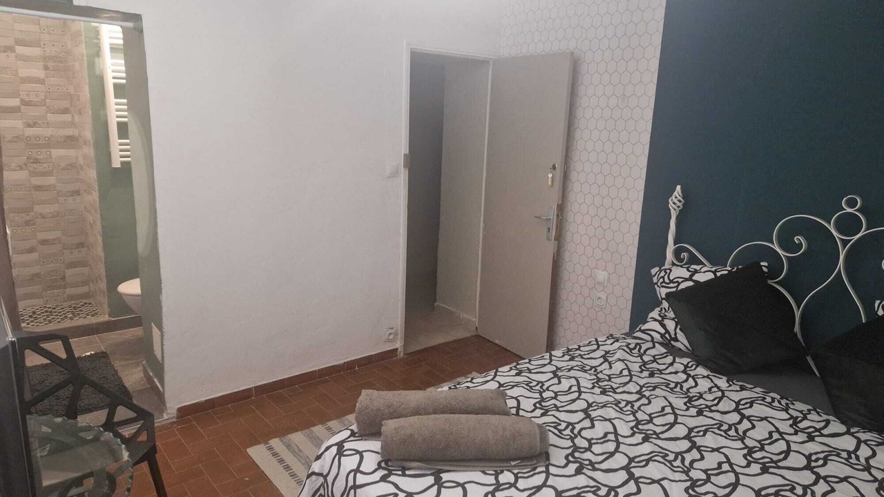 Photo of Bedroom in Bedarrides