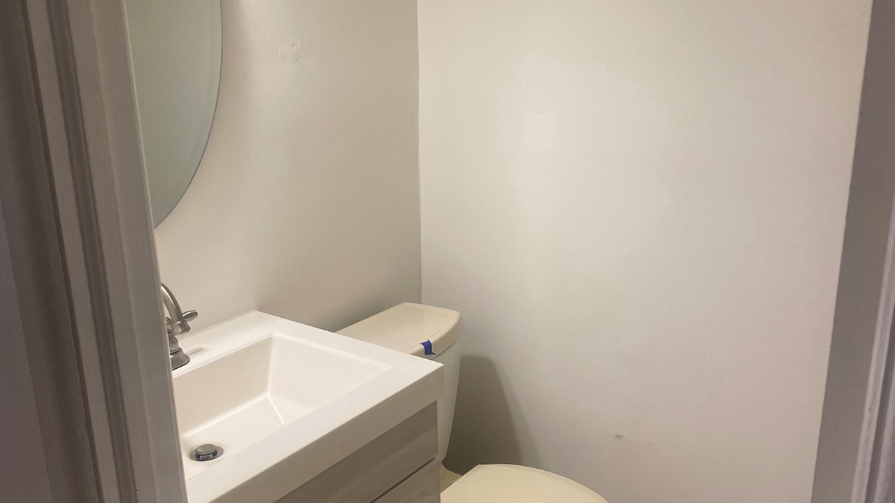 Photo of Bathroom in Lochearn