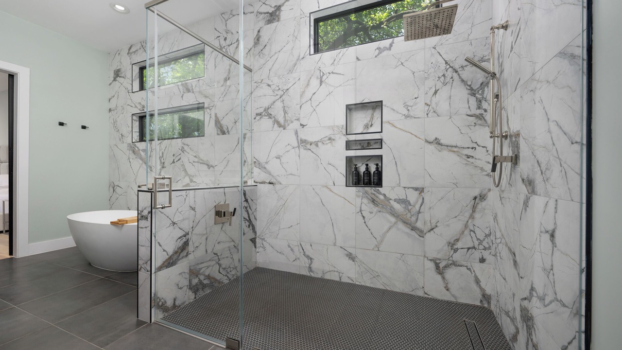 Photo of Bathroom in Dawson