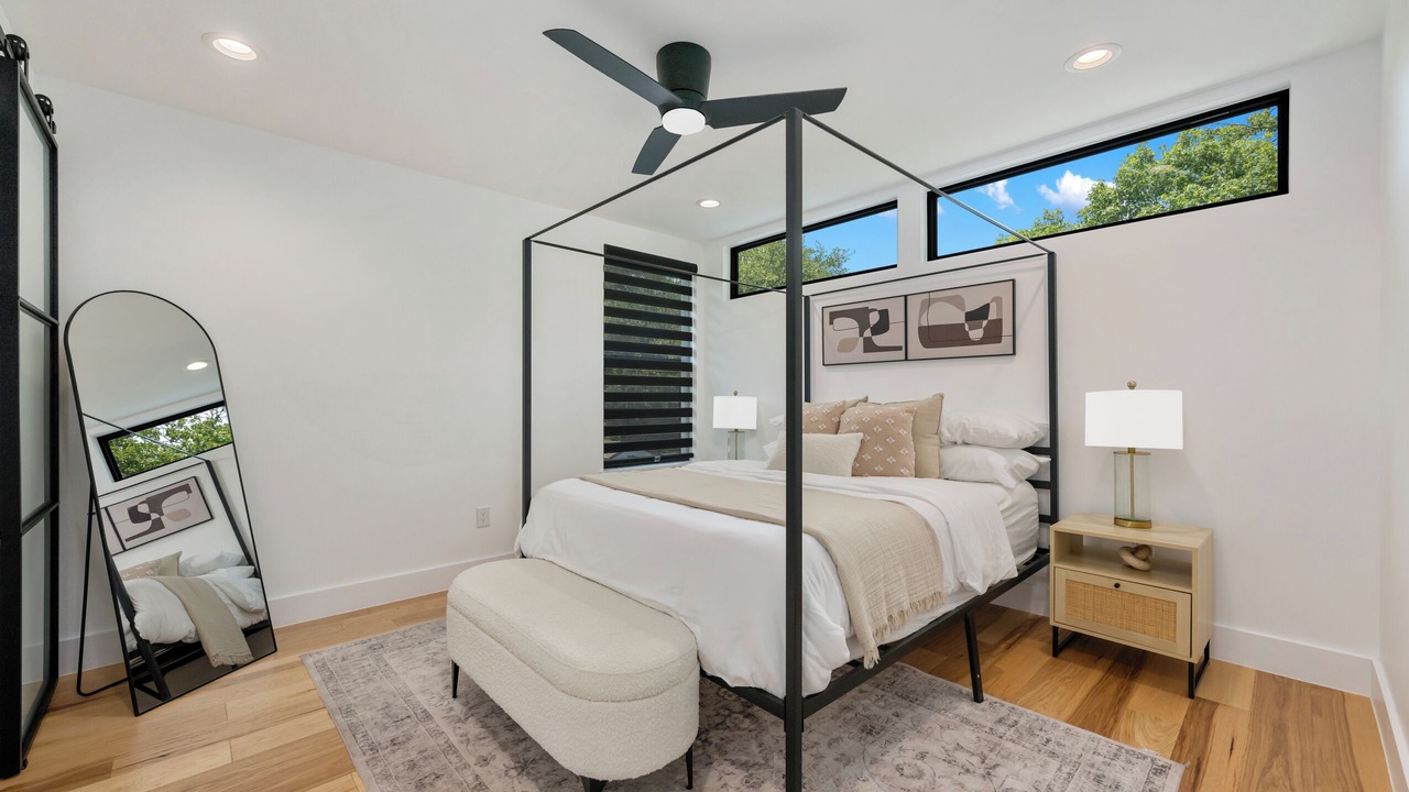 Photo of Bedroom in Dawson
