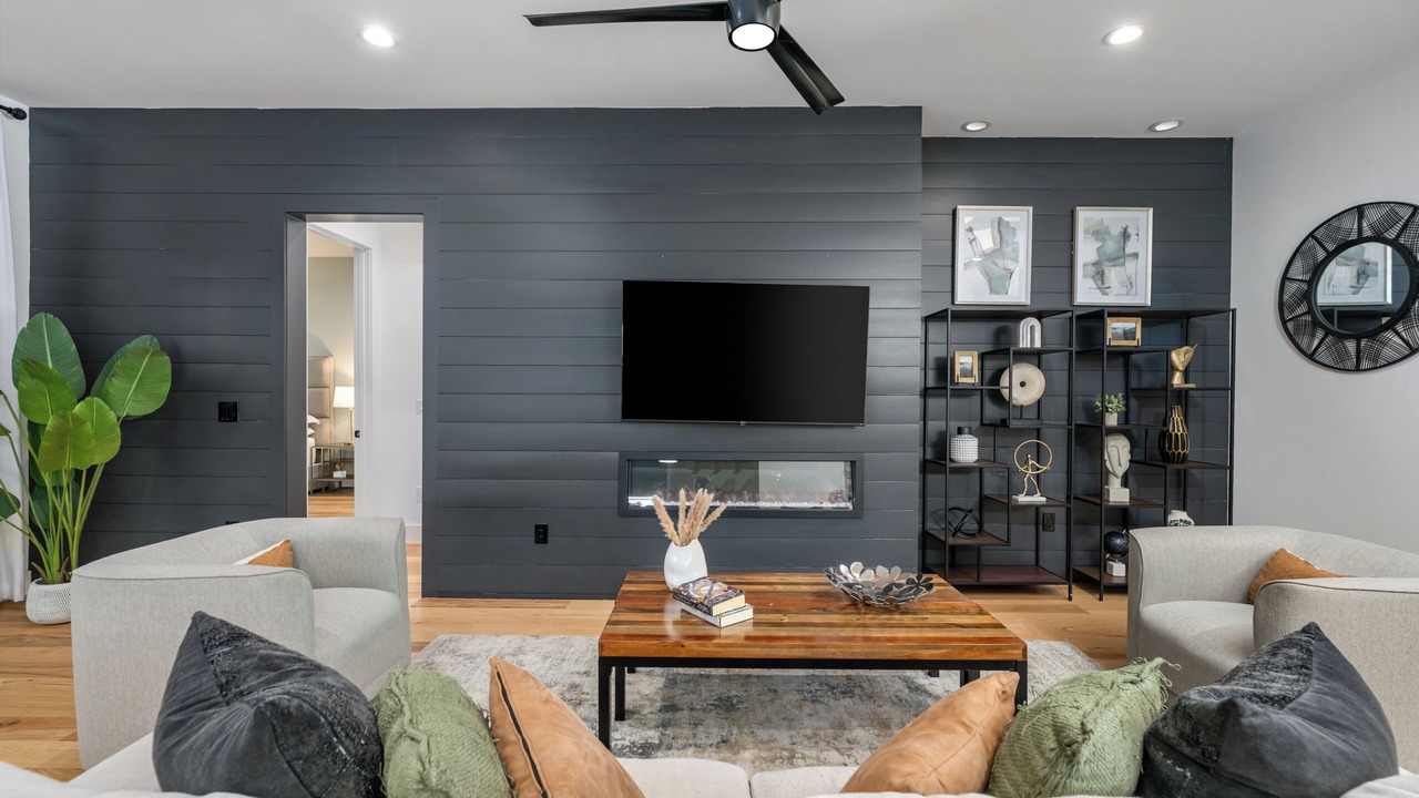 Photo of Livingroom in Dawson